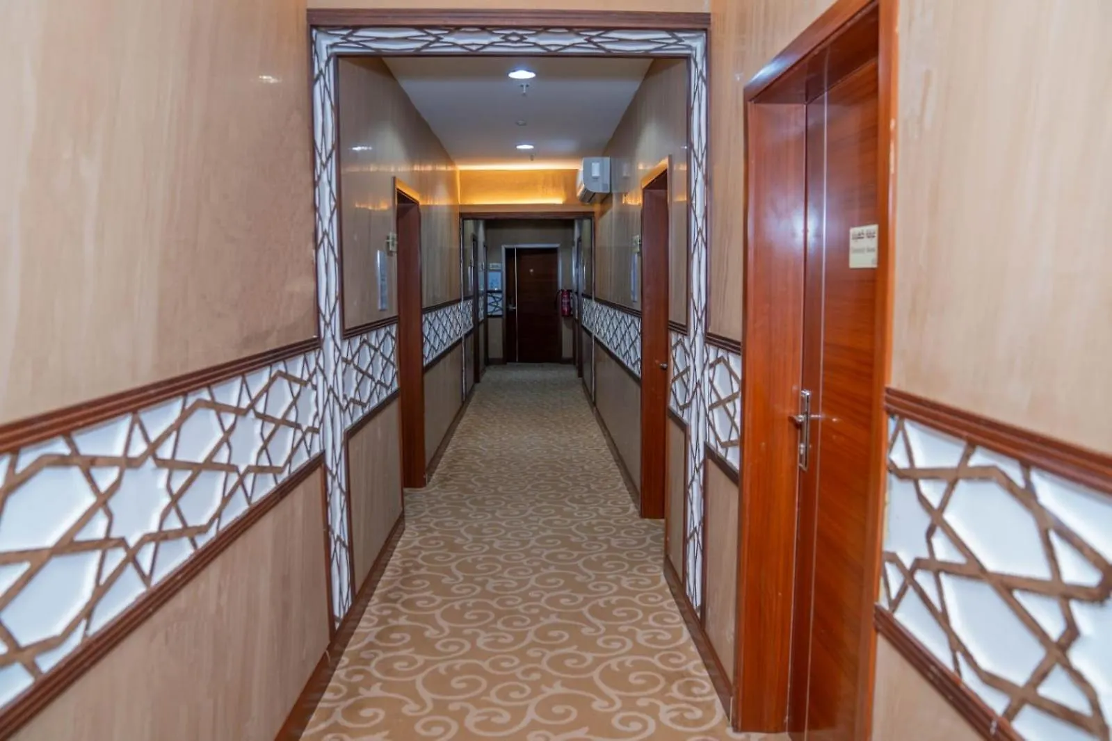 ****  Rizq Palace Hotel Al Masfalah Saúdská Arábie