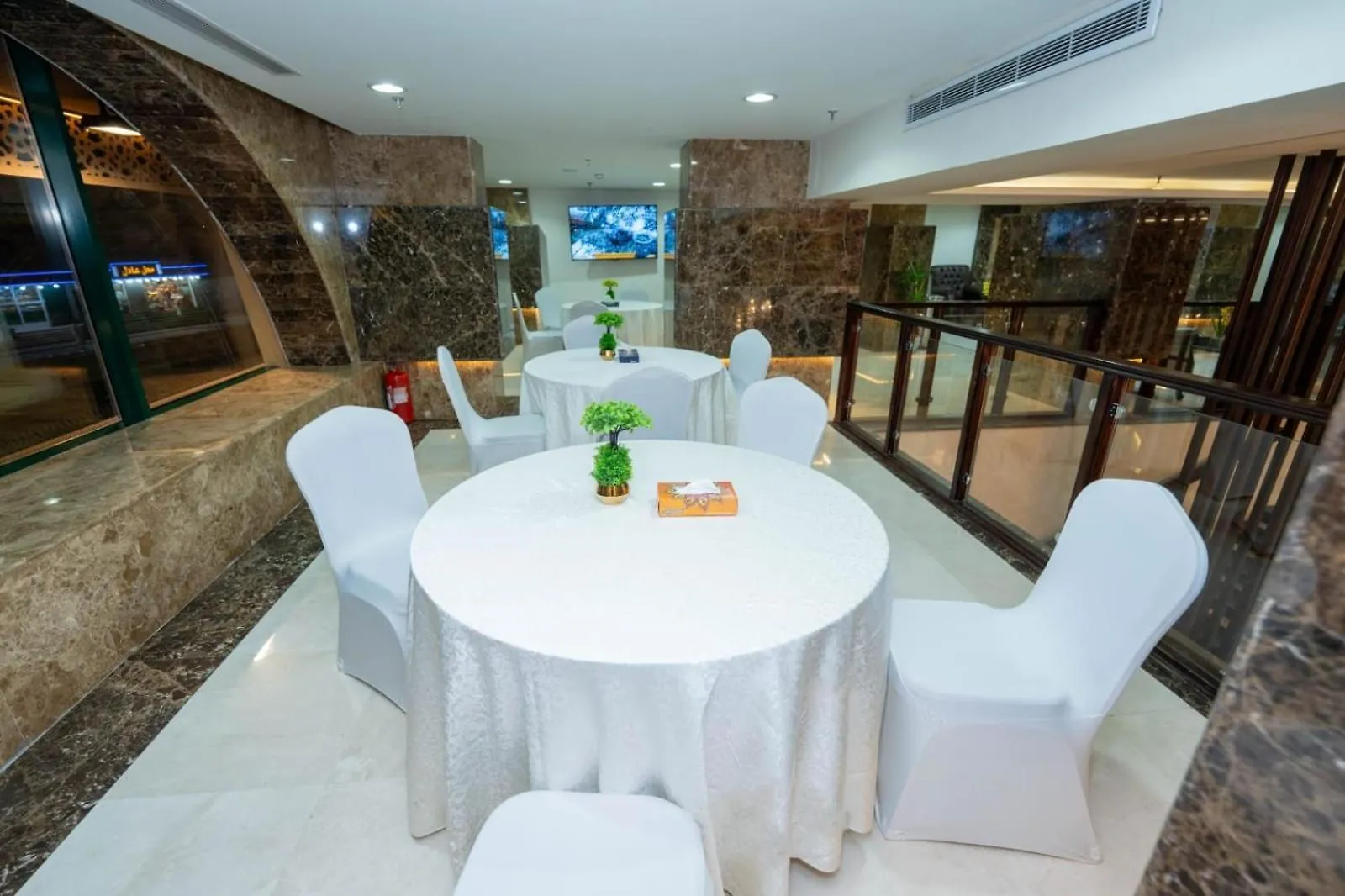 Rizq Palace Hotel Al Masfalah