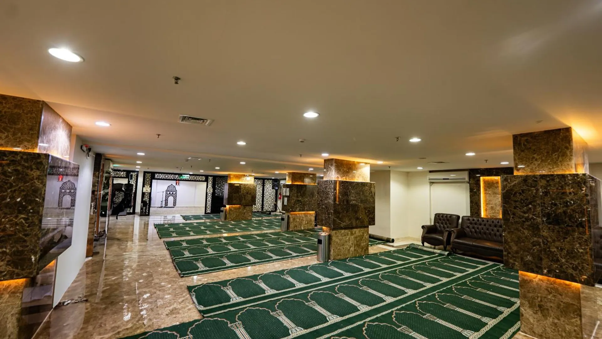 Rizq Palace Hotel Makkah Mecca Saudi Arabia