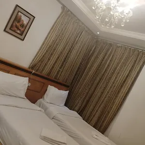3* بيت ضيافة المكرمة غرف عائلية مشي إلى الحرم متنوعة غرف متنوعة In Walk To Alharam Multiple Types And